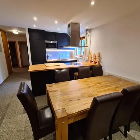 Lejlighed In With Valley View