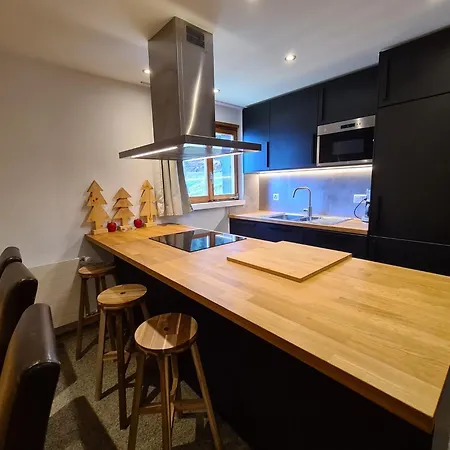 In With Valley View דירה ויסונה